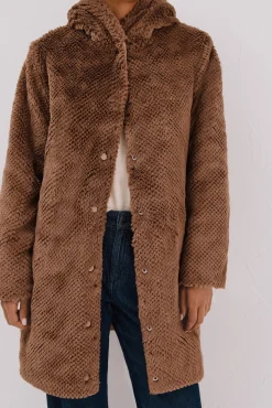 Mujer Cortefiel Plumíferos Y Acolchados|Abrigos>Abrigo largo reversible efecto pelo