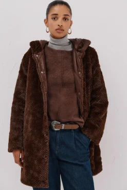 Mujer Cortefiel Plumíferos Y Acolchados|Abrigos>Abrigo largo reversible efecto pelo