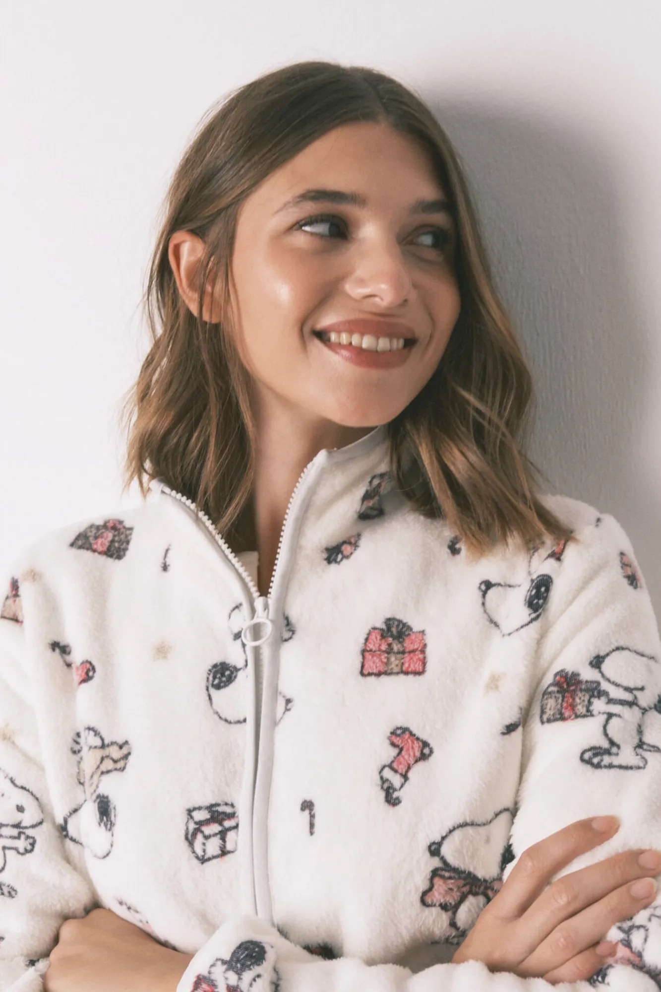 Mujer Women'secret Batas>Bata corta polar blanco estampado Snoopy