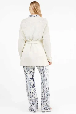 Mujer Gisela Batas><noscript><img width=