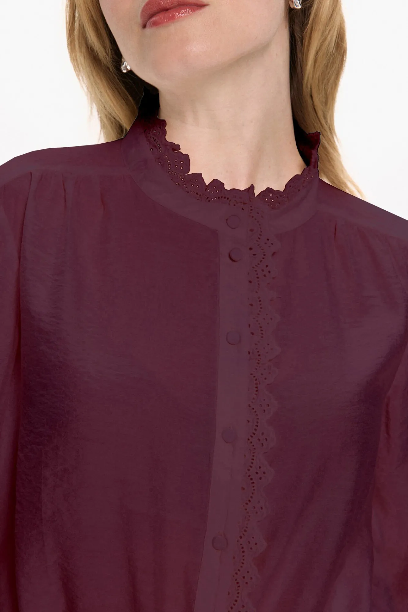 Mujer Vila Blusas>Blusa de manga larga con bordado inglés