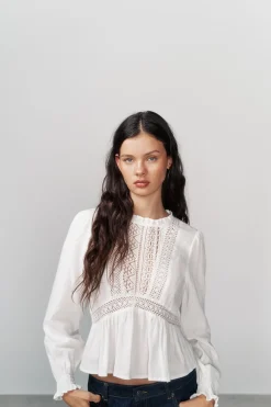 Mujer High Spirits Blusas><noscript><img width=