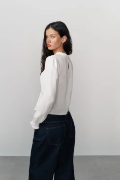 Mujer High Spirits Blusas><noscript><img width=