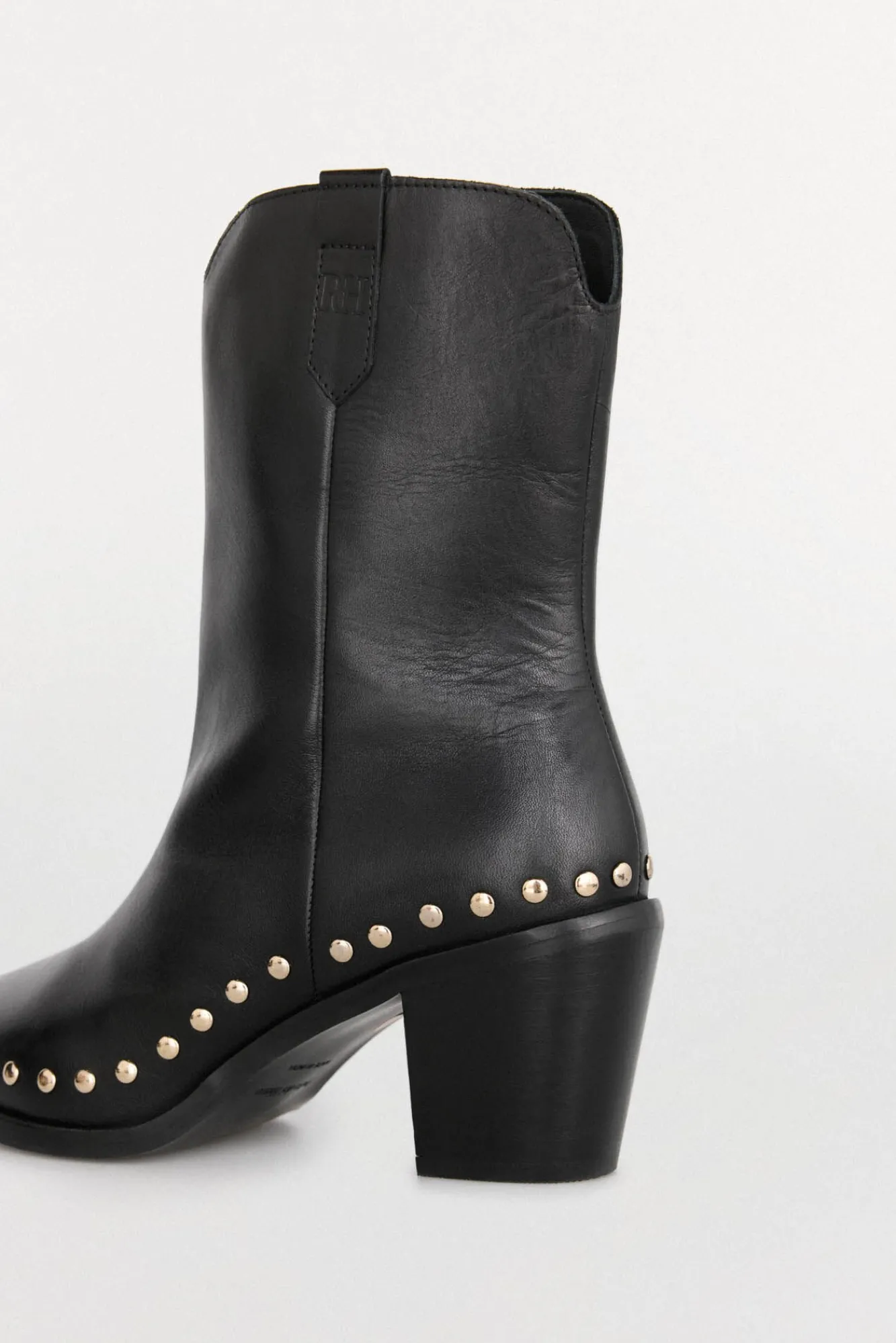 Mujer Pedro del Hierro Tacones|Calzado Piel>Botin tacón con tachas en piel