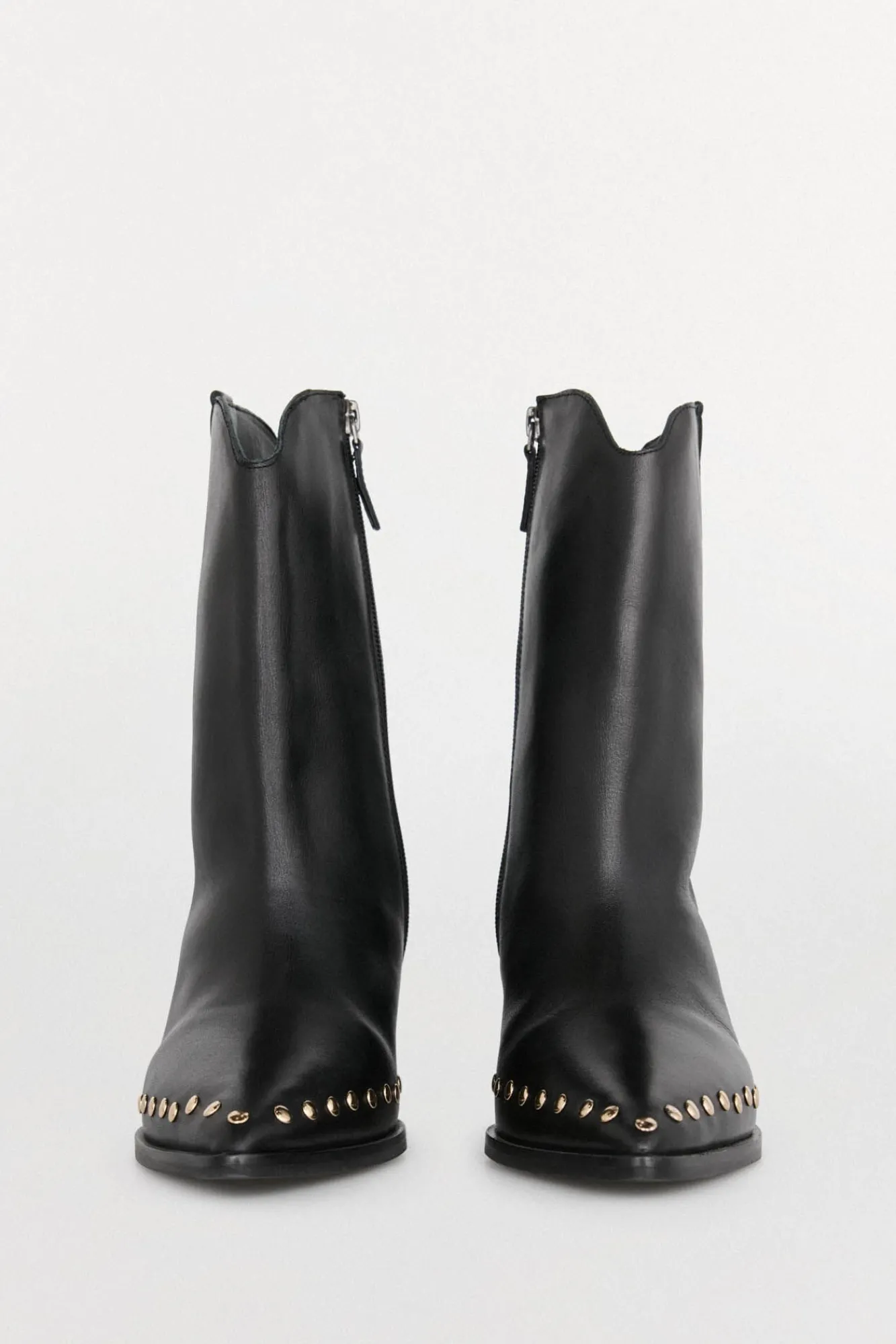 Mujer Pedro del Hierro Tacones|Calzado Piel>Botin tacón con tachas en piel