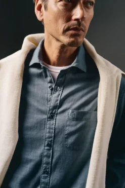 Hombre OOTO Camisas><noscript><img width=