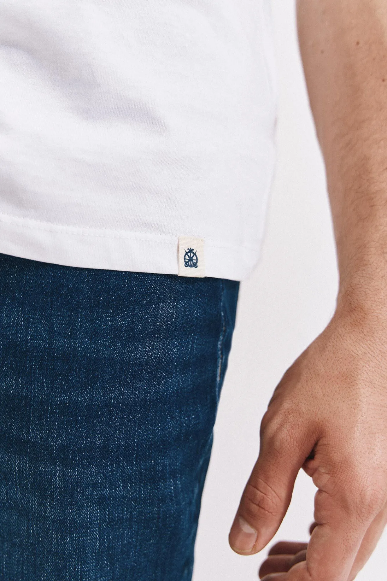 Hombre Cortefiel Camisetas>Camiseta básica bolsillo