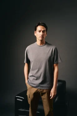 Hombre OOTO Camisetas>Camiseta básica con bordado avión