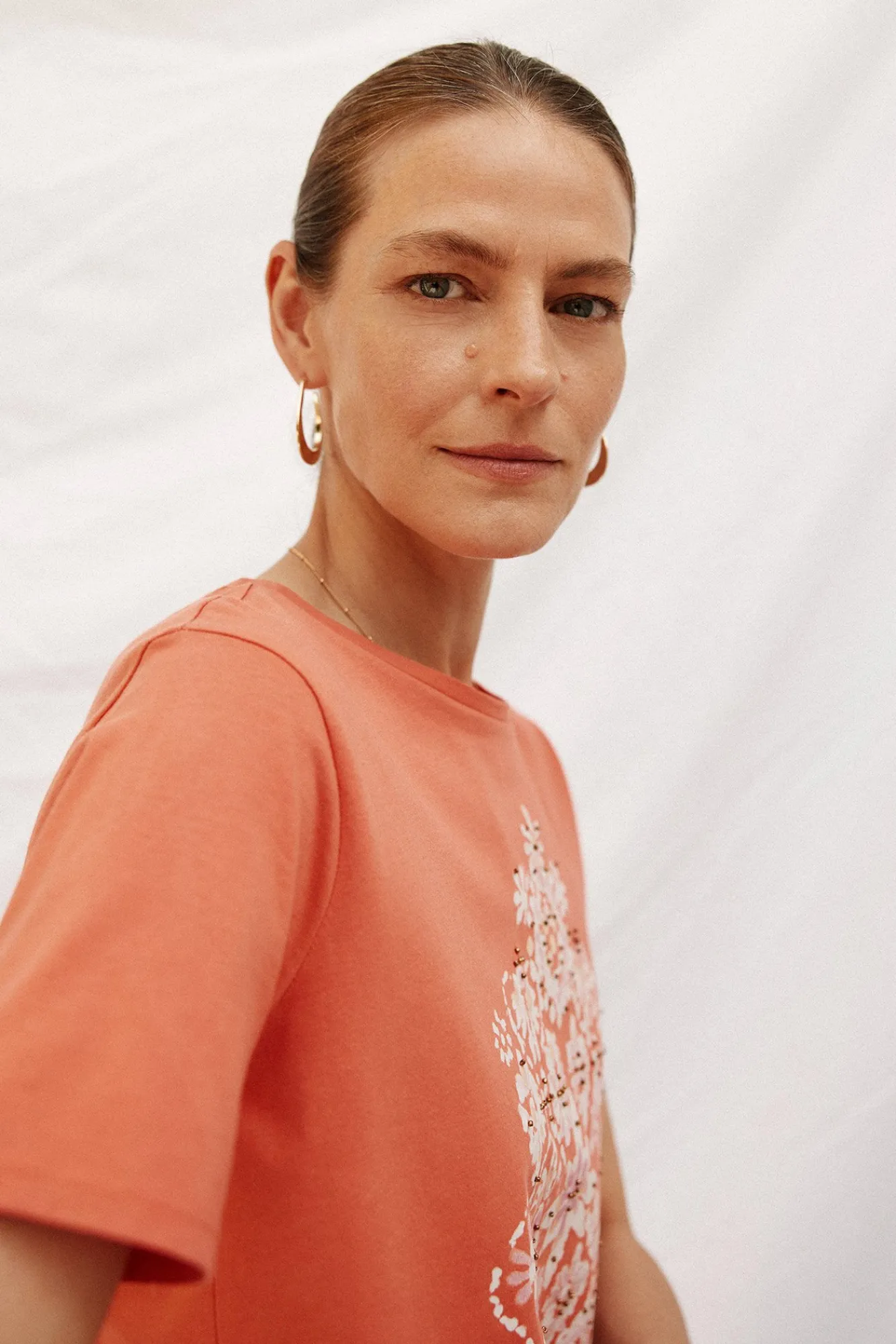 Mujer Cortefiel Camisetas>Camiseta estampado posicional