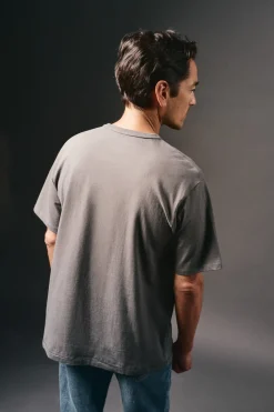 Hombre OOTO Camisetas>Camiseta gráfica lavada