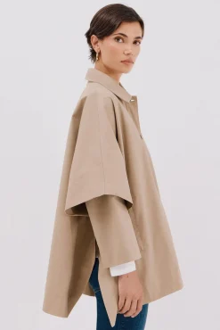 Mujer Cortefiel Abrigos>Capa en tejido gabardina