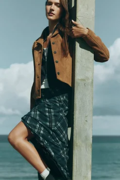 Mujer Springfield Chaquetas>Chaqueta antelina corta botones