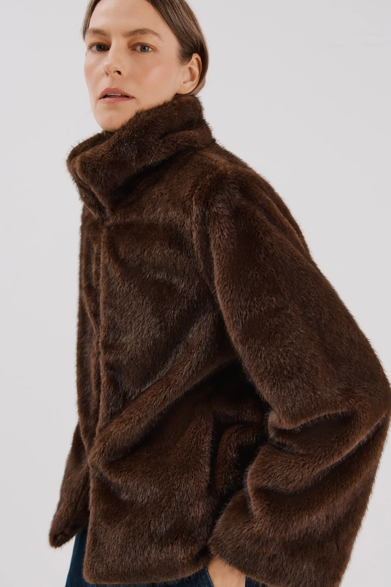 Mujer Cortefiel Chaquetas|Abrigos>Chaqueta efecto pelo