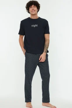 Hombre Trendyol Pijamas><noscript><img width=