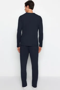 Hombre Trendyol Pijamas>Conjunto pijama largo liso hombre