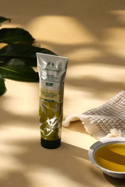 The Body Shop Cosmética Corporal>Crema protectora de pies de cáñamo 100ml