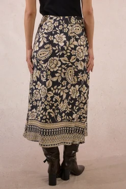 Mujer Molly Bracken Faldas><noscript><img width=