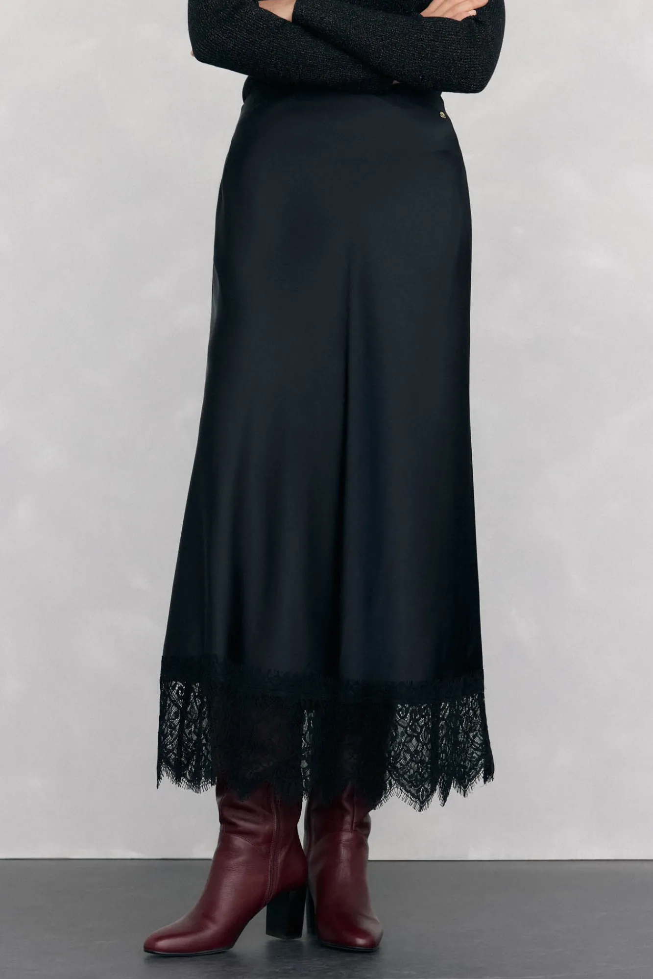 Mujer Pedro del Hierro Faldas>Falda larga satén detalle lace