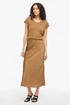 Mujer Vila Faldas>Falda midi satén