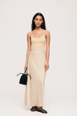 Mujer Vila Faldas><noscript><img width=