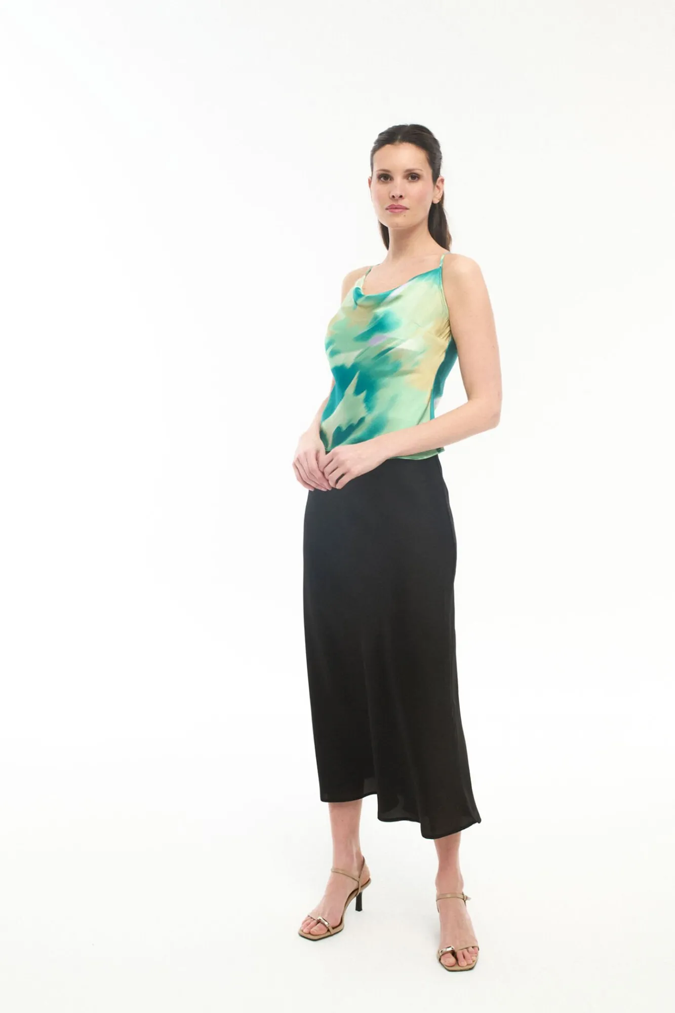 Mujer Vila Faldas>Falda midi satén