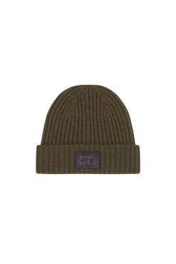 Hombre Pedro del Hierro Gorros><noscript><img width=