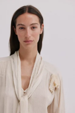 Mujer Hoss Intropia Blusas><noscript><img width=