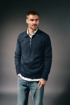 Hombre OOTO Jerséis>Jersey cuello polo cremallera y bolsillo