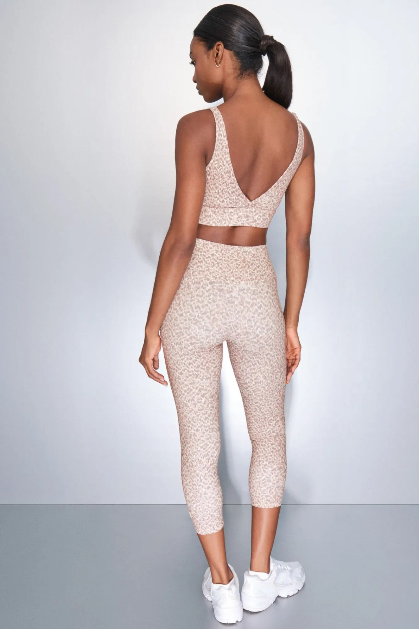Mujer Dash and Stars Deporte>Leggings 4D STRETCH animal print blanco