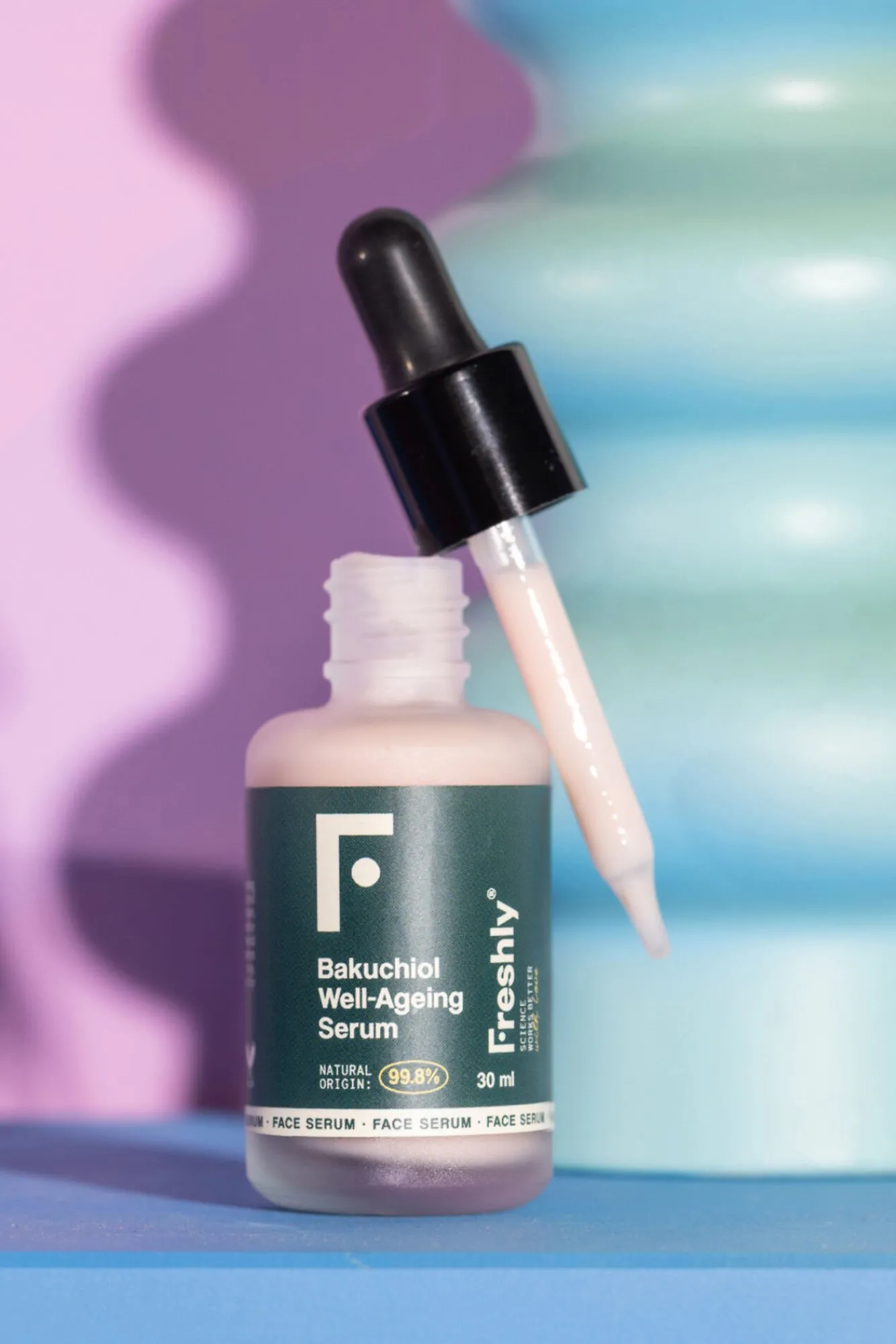 Freshly Cosmetics Cosmética Facial>Mini sérum de bakuchiol efecto Well Ageing (15ml)