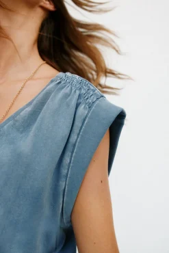 Mujer Hoss Intropia Camisetas><noscript><img width=