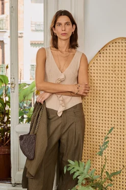 Mujer Hoss Intropia Camisetas>Nahia. Top con volante