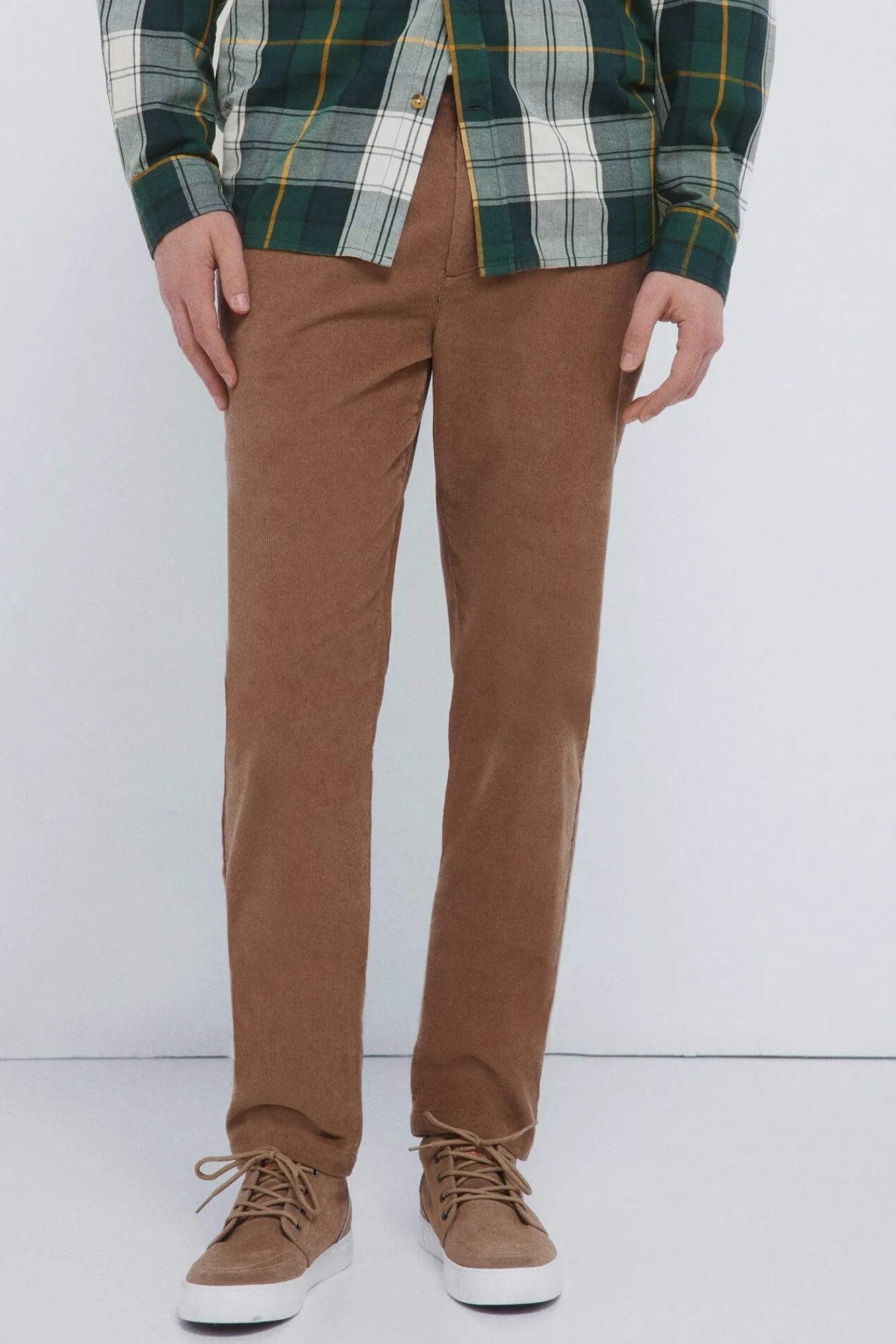 Hombre Springfield Pantalones|Chinos>Pantalón chino micro pana slim fit