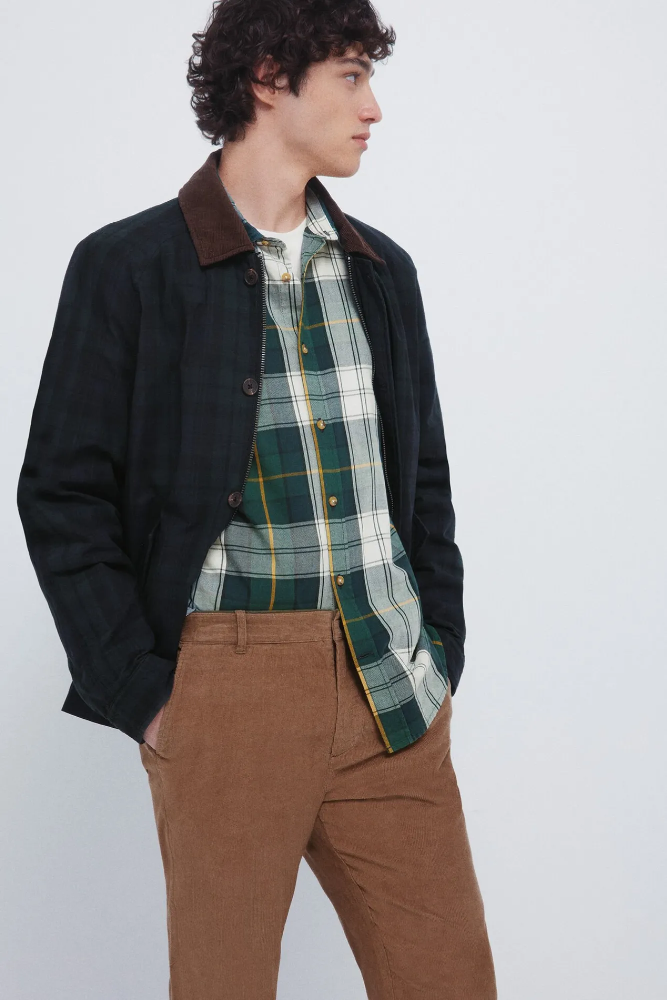 Hombre Springfield Pantalones|Chinos>Pantalón chino micro pana slim fit