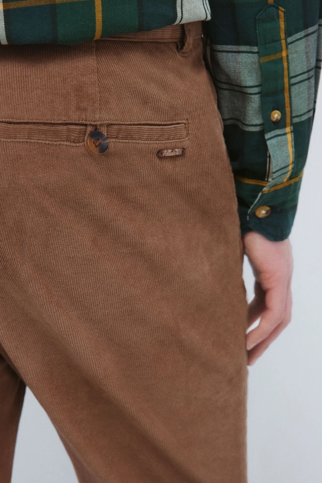 Hombre Springfield Pantalones|Chinos>Pantalón chino micro pana slim fit
