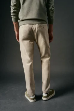 Hombre OOTO Pantalones|Chinos><noscript><img width=