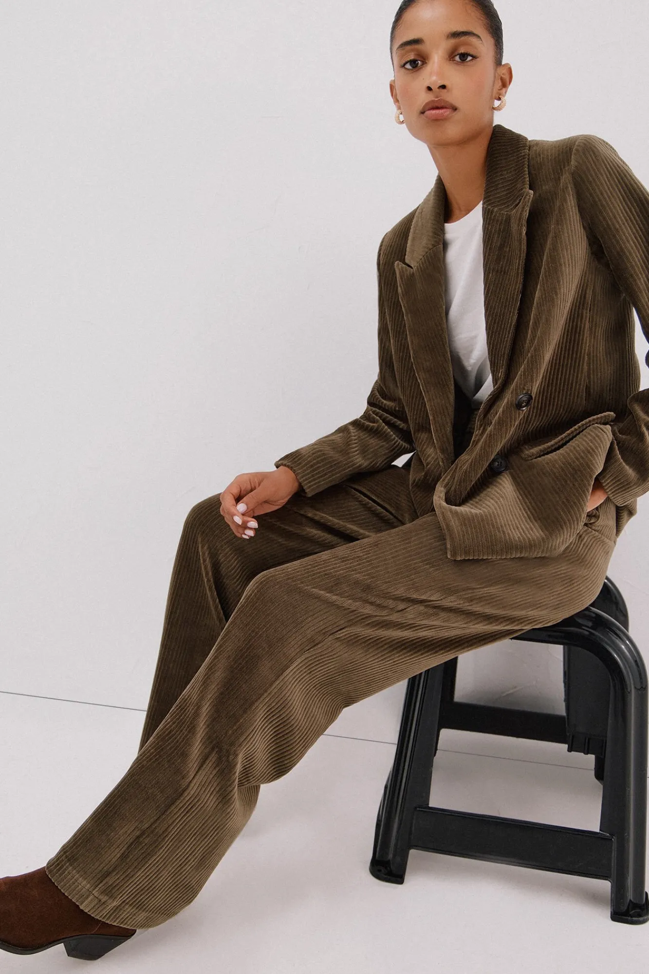 Mujer Cortefiel Pantalones|Trajes>Pantalón de mujer ancho de pana