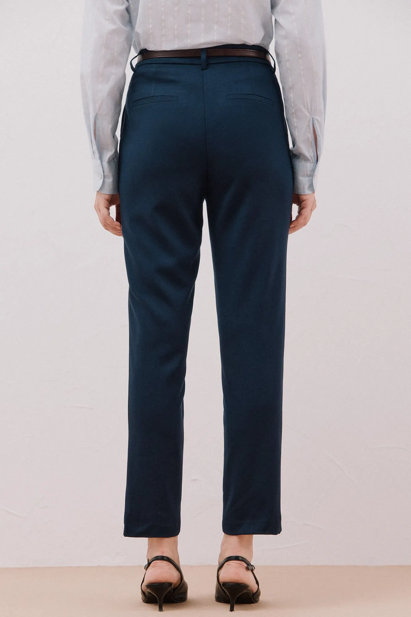 Mujer Cortefiel Pantalones>Pantalón de vestir con cinturón