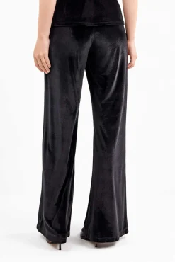 Mujer Gisela Pantalones>Pantalón largo de terciopelo elástico con diseño elegante