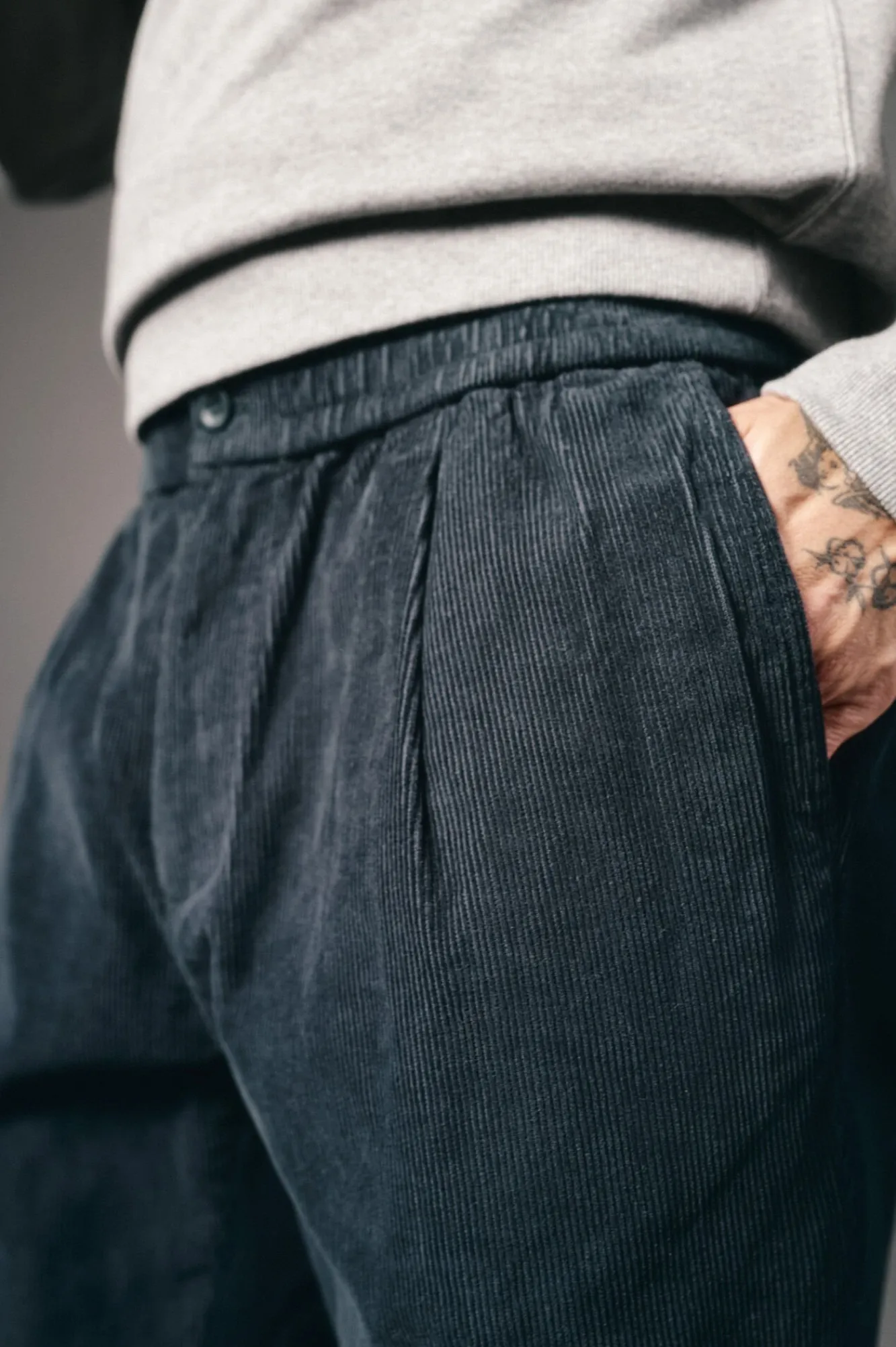 Hombre OOTO Pantalones>Pantalón pana con gomas