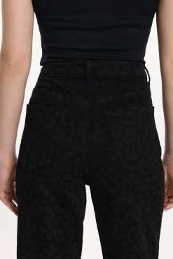 Mujer Vila Vaqueros><noscript><img width=