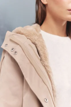 Mujer Springfield Abrigos>Parka capucha 2 en 1 repelente al agua