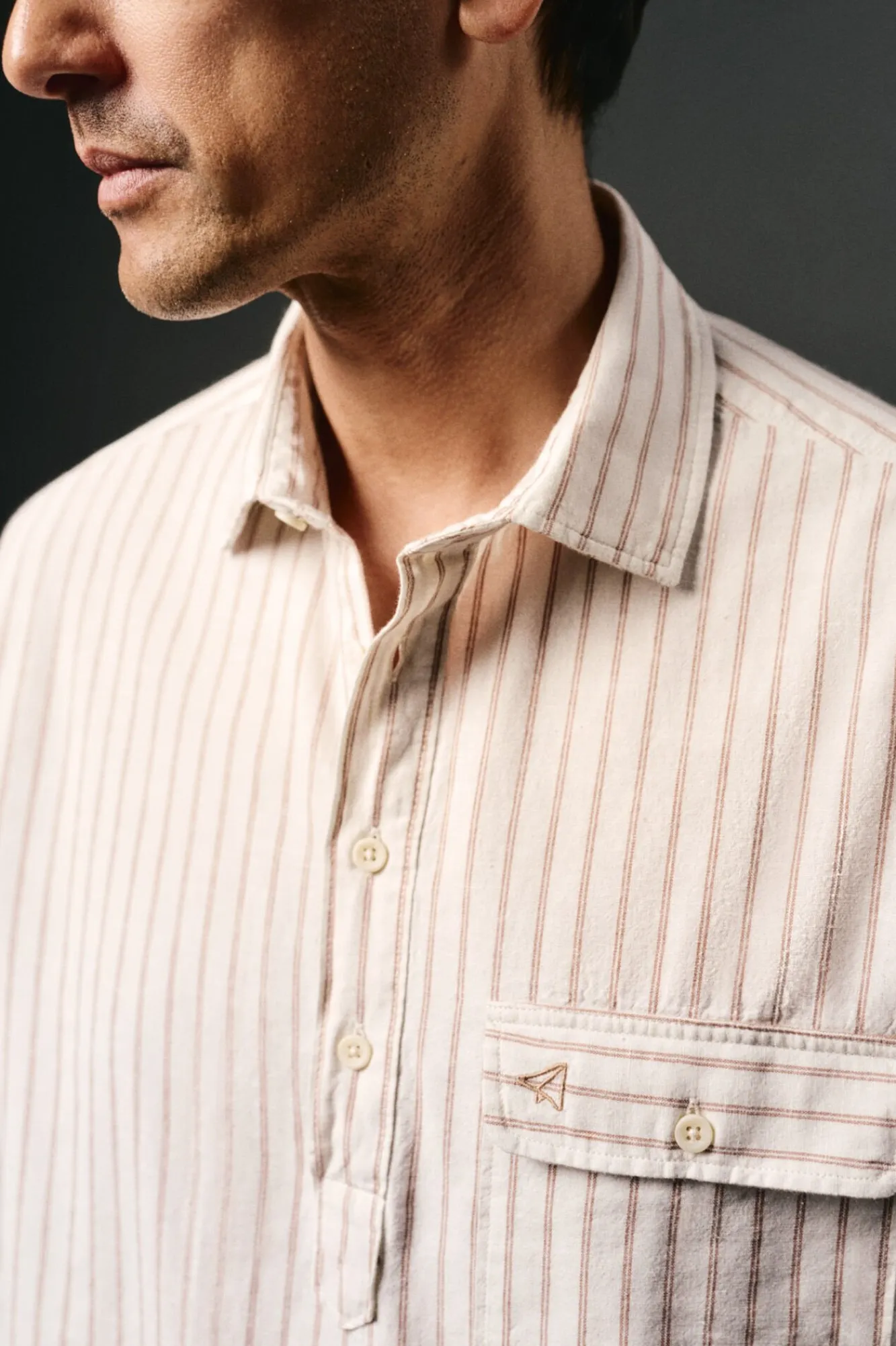 Hombre OOTO Camisas>Polera de algodón con lino