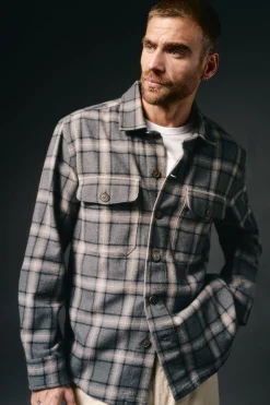 Hombre OOTO Camisas>Sobrecamisa cuadro