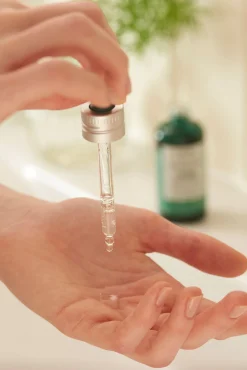 The Body Shop Cosmética Facial>Solución Diaria Antiimperfecciones Árbol de Té 50ml