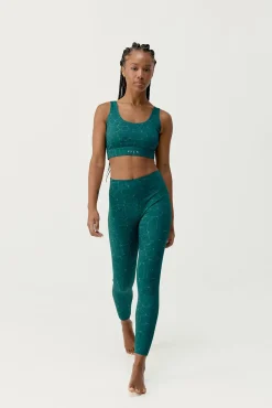 Mujer Born Living Yoga Deporte><noscript><img width=