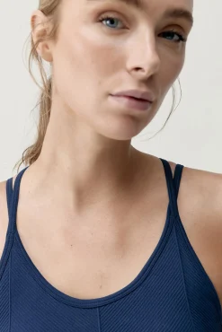 Mujer Born Living Yoga Deporte><noscript><img width=