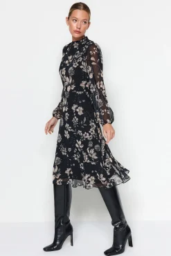 Mujer Trendyol Vestidos>Vestido midi chal