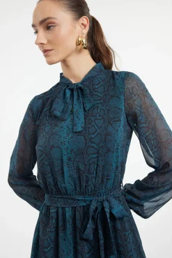 Mujer Trendyol Vestidos>Vestido midi con lazo