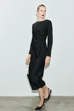 Mujer Cortefiel Vestidos>Vestido satinado nudo